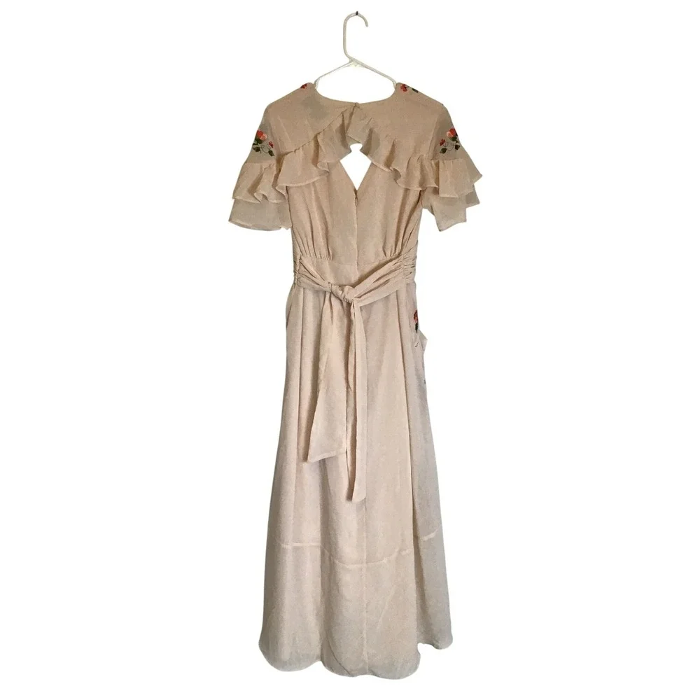 Hope & Ivy Women's Cream‎ Embroidered V-Neck Tiered Skirt Midi Dress Size 10 NWT - Picture 6 of 11